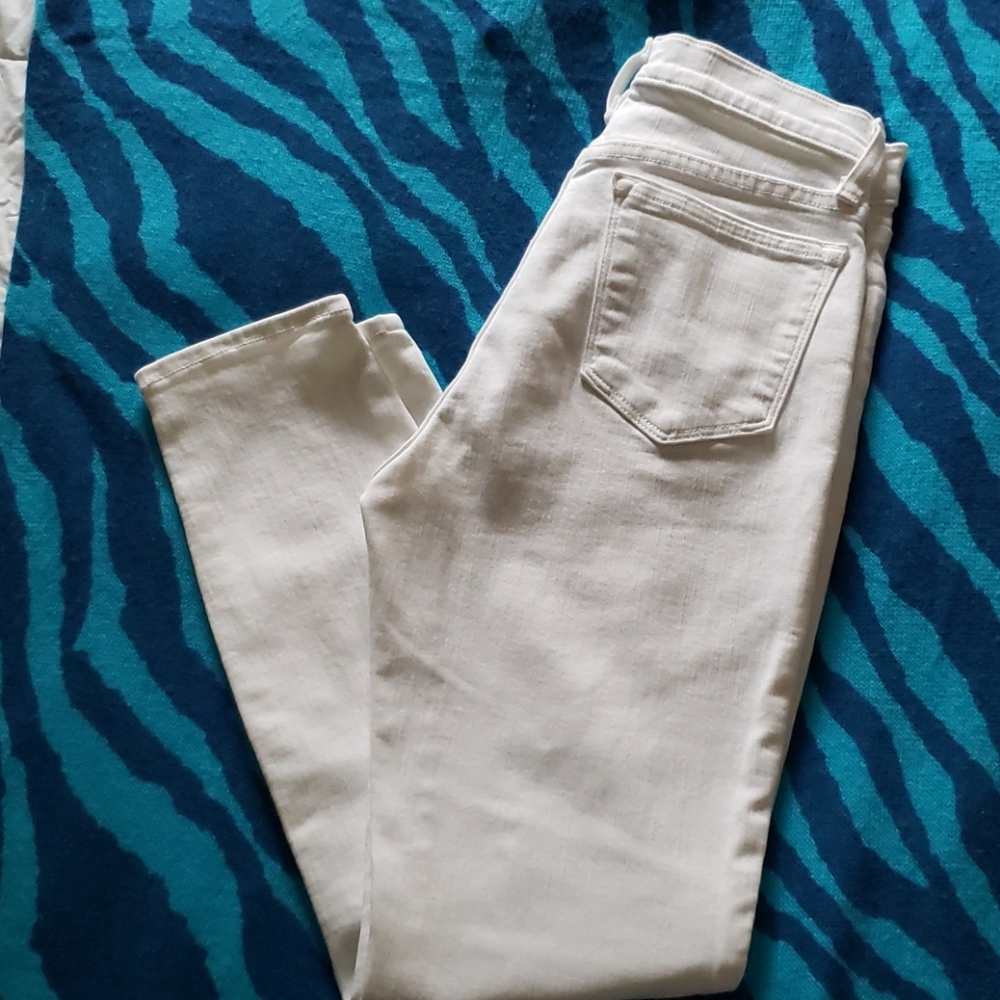 JCrew 8" White toothpick jeans sz 26 petite